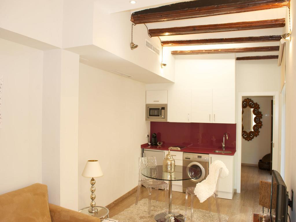 Kirei Apartment Sombrereria บาเลนเซีย ภายนอก รูปภาพ