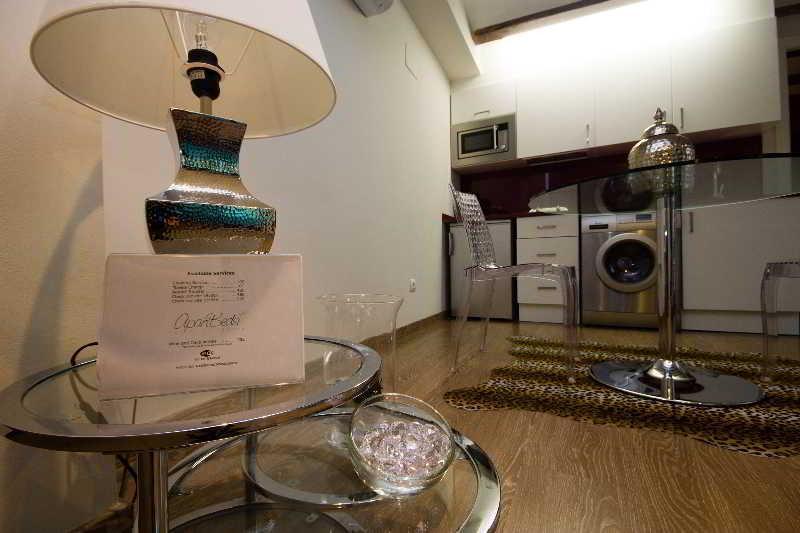 Kirei Apartment Sombrereria บาเลนเซีย ภายนอก รูปภาพ